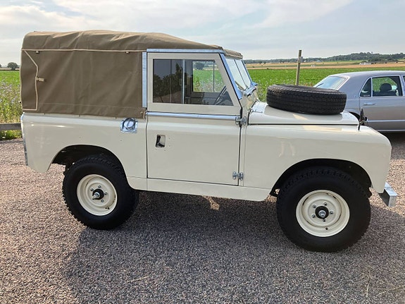 Land Rover Serie II 6 of 23