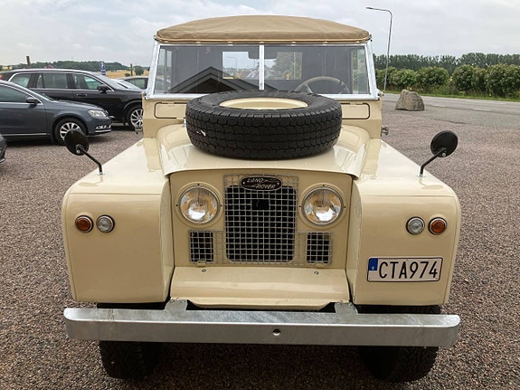 Land Rover Serie II 10 of 23