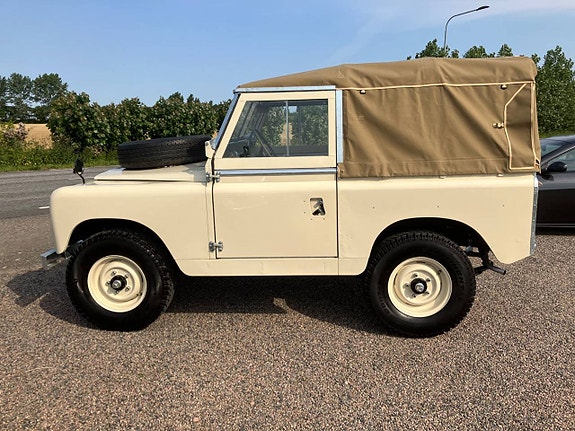 Land Rover Serie II 5 of 23