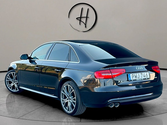Audi A4 6 of 18