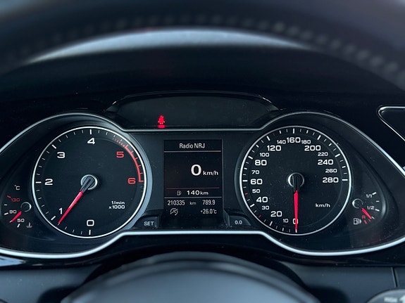 Audi A4 14 of 18