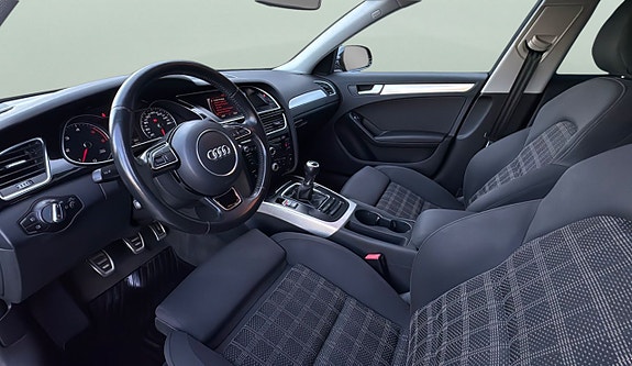 Audi A4 9 of 18