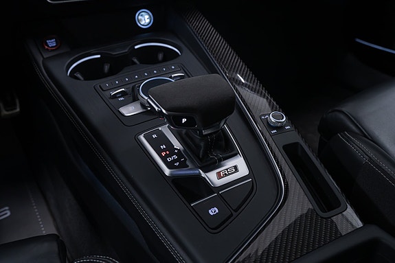 Audi RS4 24 of 30