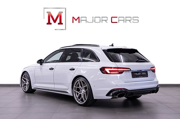 Audi RS4 4 of 30
