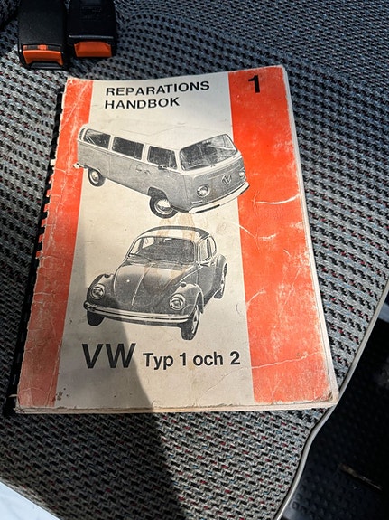 Volkswagen Caravelle 16 of 17