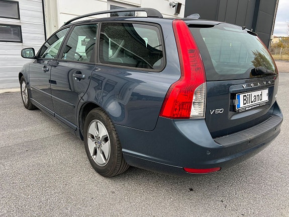 Volvo V50 4 of 10