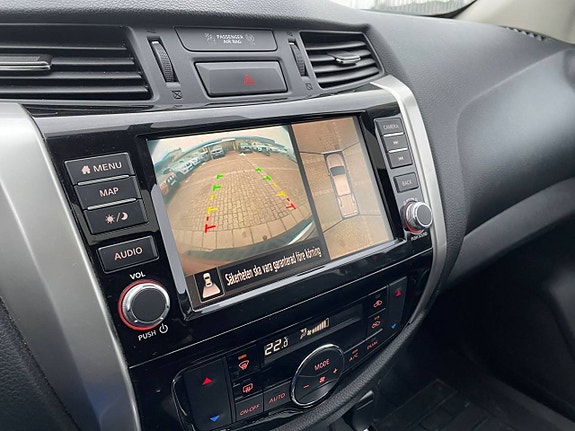Nissan Navara 18 of 22