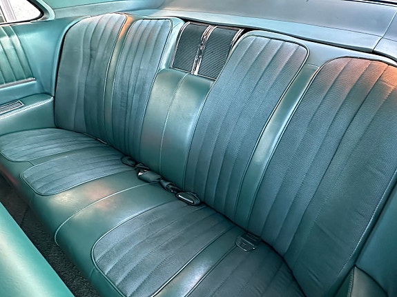 Oldsmobile Toronado 6 of 25