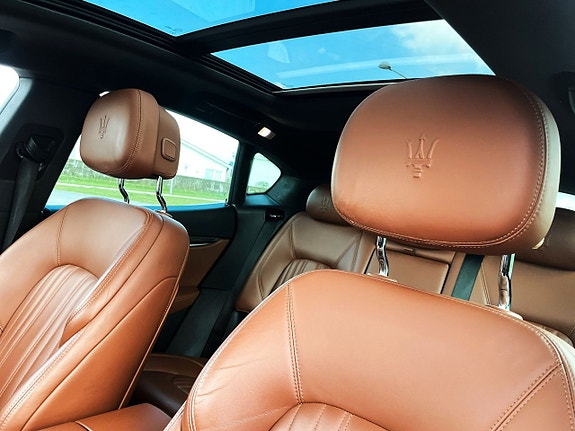 Maserati Levante 11 of 12