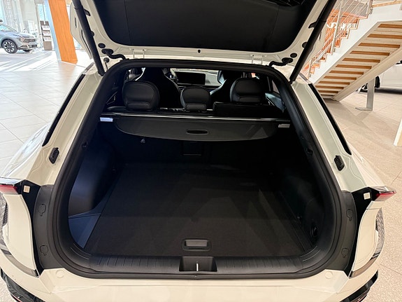 Kia EV6 14 of 20