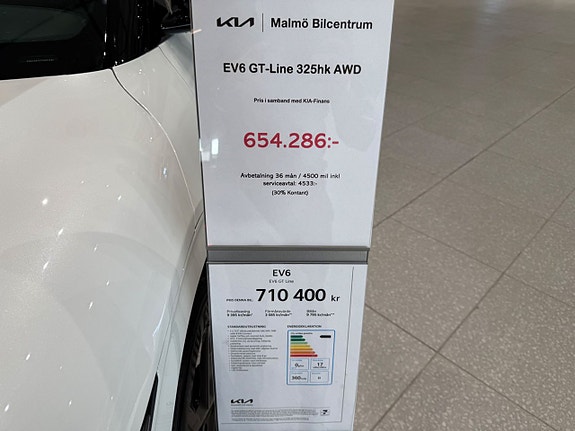 Kia EV6 20 of 20