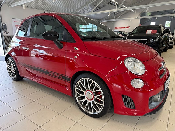 Abarth 595 2 of 5
