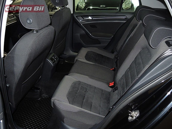Volkswagen Golf I 13 of 18