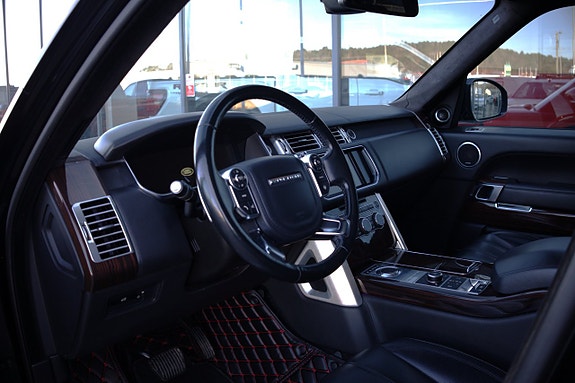 Land Rover Range Rover 10 of 22