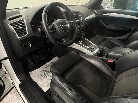 Audi Q5 11 of 18