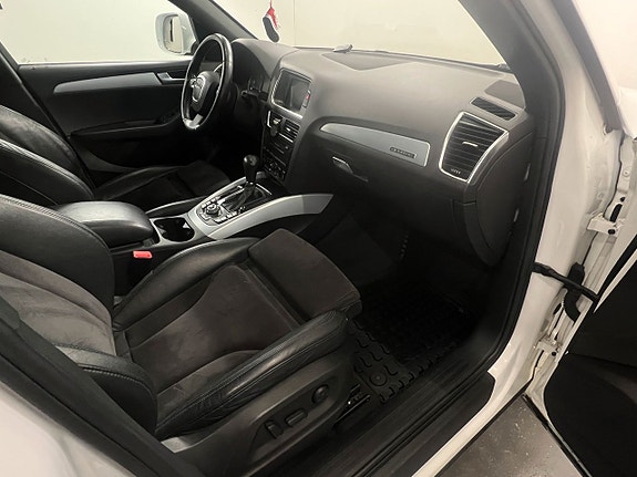 Audi Q5 8 of 18