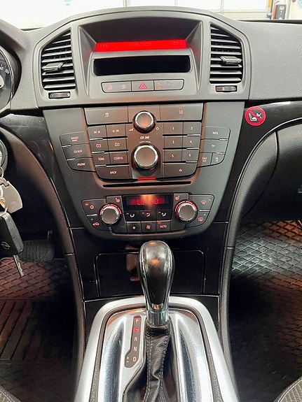 Opel Insignia 7 of 19