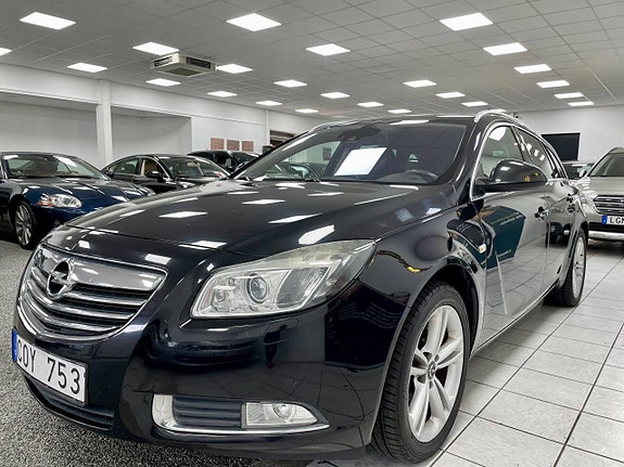 Opel Insignia 2 of 19