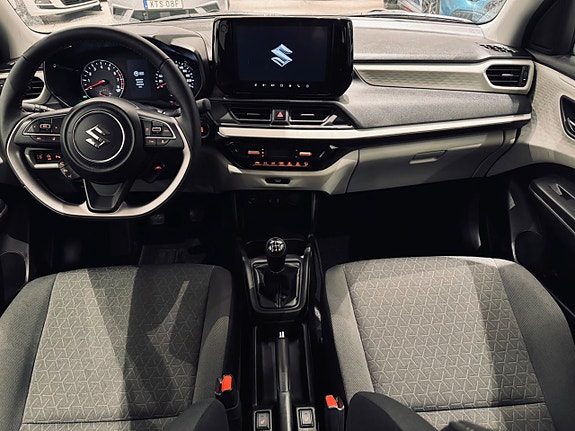 Suzuki Swift 11 of 14