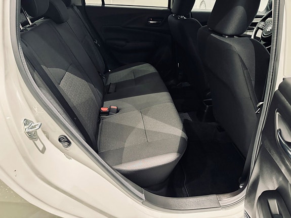 Suzuki Swift 9 of 14