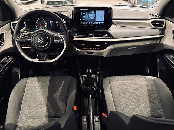 Suzuki Swift 12 of 14