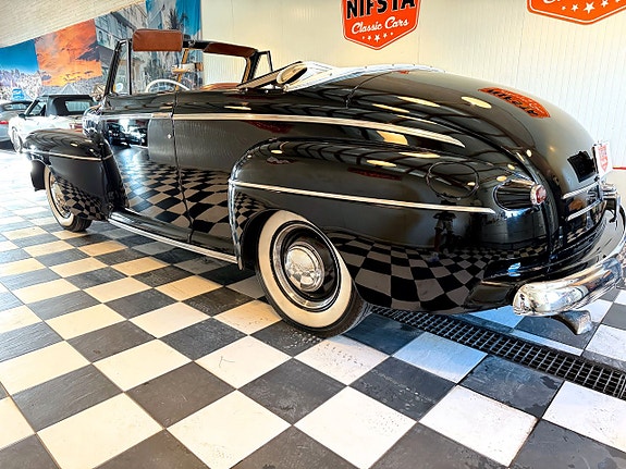Ford Super Deluxe 14 of 30