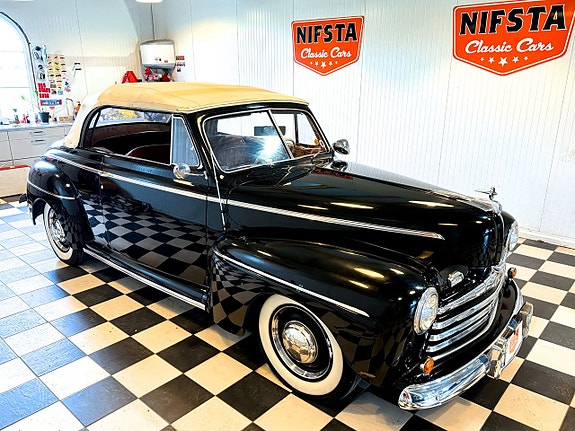 Ford Super Deluxe 5 of 5