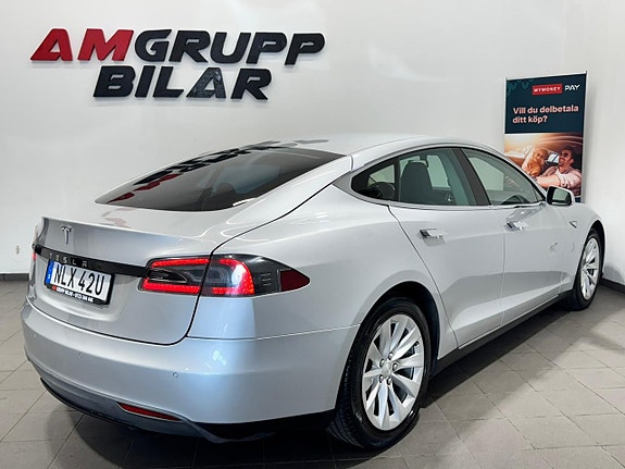 Tesla Model S 3 of 17