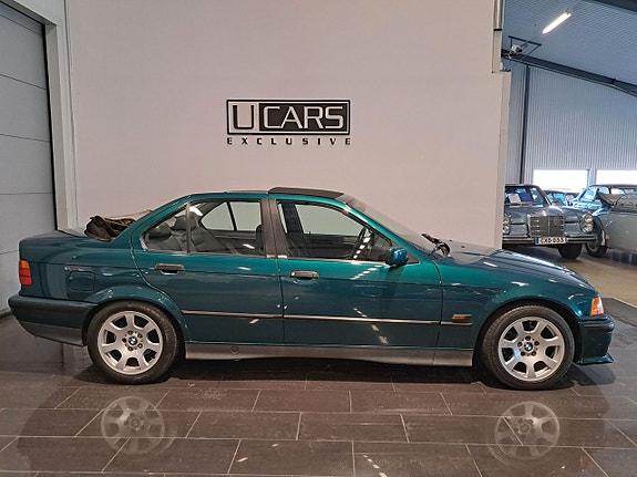 BMW 320 4 of 5