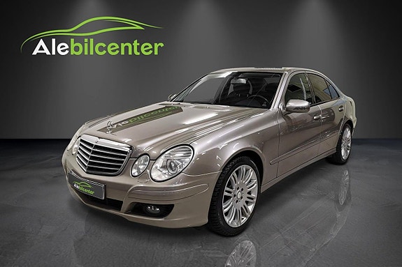 Mercedes-Benz E200 7 of 23