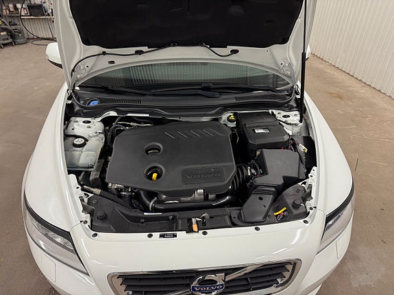 Volvo S40 13 of 20