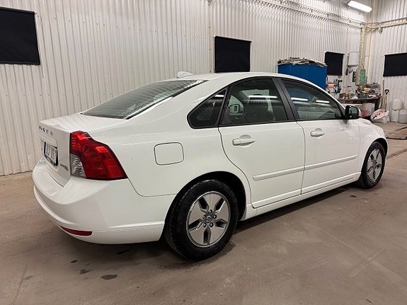Volvo S40 6 of 20
