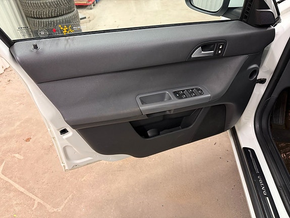 Volvo S40 10 of 20