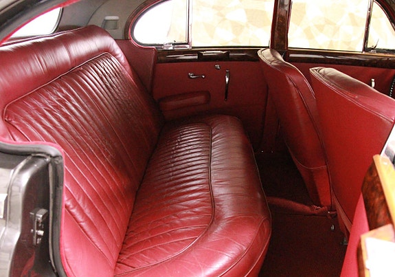 Jaguar Mark VII 11 of 19