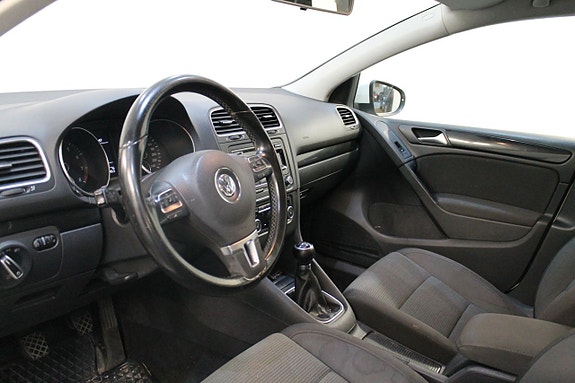 Volkswagen Golf VI 8 of 9