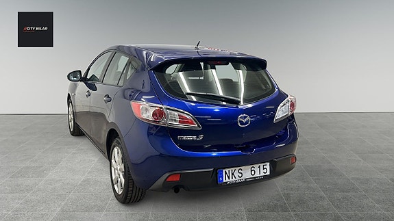 Mazda 3 7 of 18