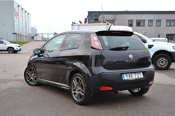 Fiat Punto Evo 2 of 5