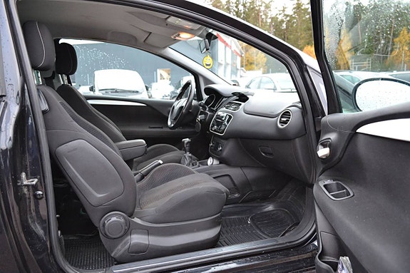 Fiat Punto Evo 11 of 18