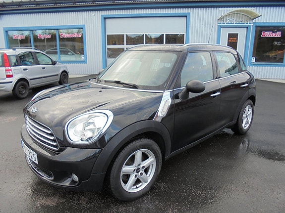 MINI One 9 of 16