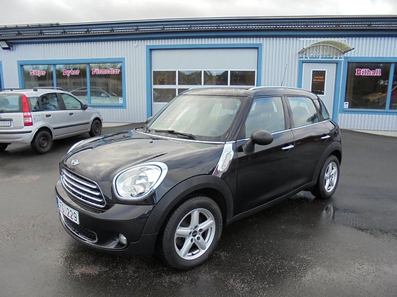 MINI One 8 of 16