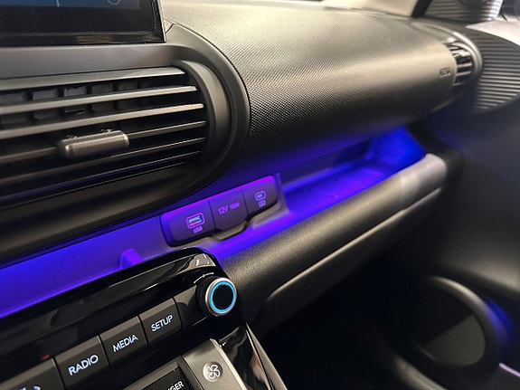 Hyundai IONIQ 14 of 15