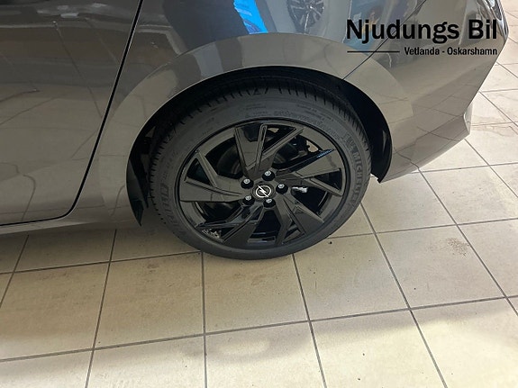 Opel Astra 10 of 10