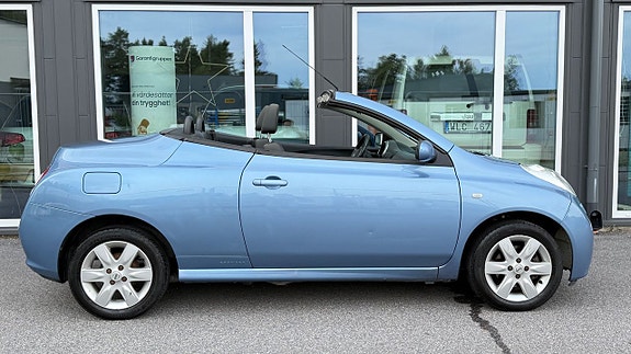 Nissan Micra C+C 3 of 5
