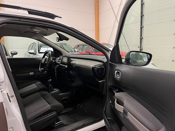 Citroen C4 Cactus 11 of 19