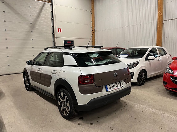 Citroen C4 Cactus 7 of 19