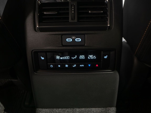 Mazda CX-80 13 of 15