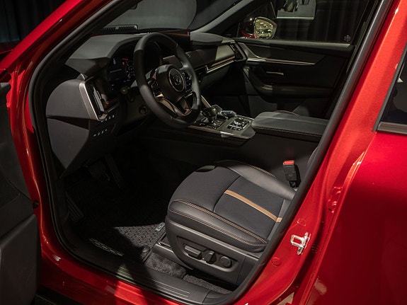 Mazda CX-80 10 of 15