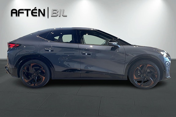 Cupra Tavascan 6 of 29