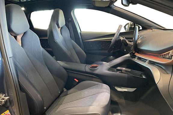 Cupra Tavascan 13 of 29