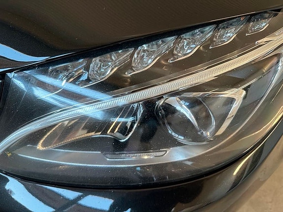 Mercedes-Benz C220 d 16 of 19
